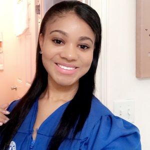 Meet your Posher, Madison